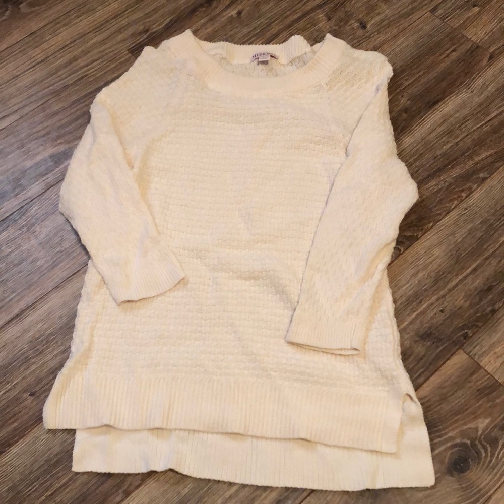 ❌SOLD❌ Sweater